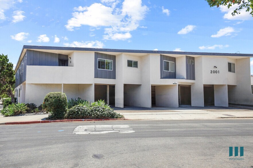 More Photos Of 2001 Penmar Ave, Venice Apartments For Sale