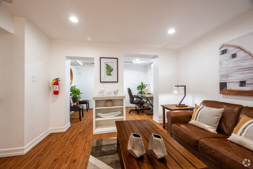 More Photos Of 1330 Logan St, Denver Office For Lease