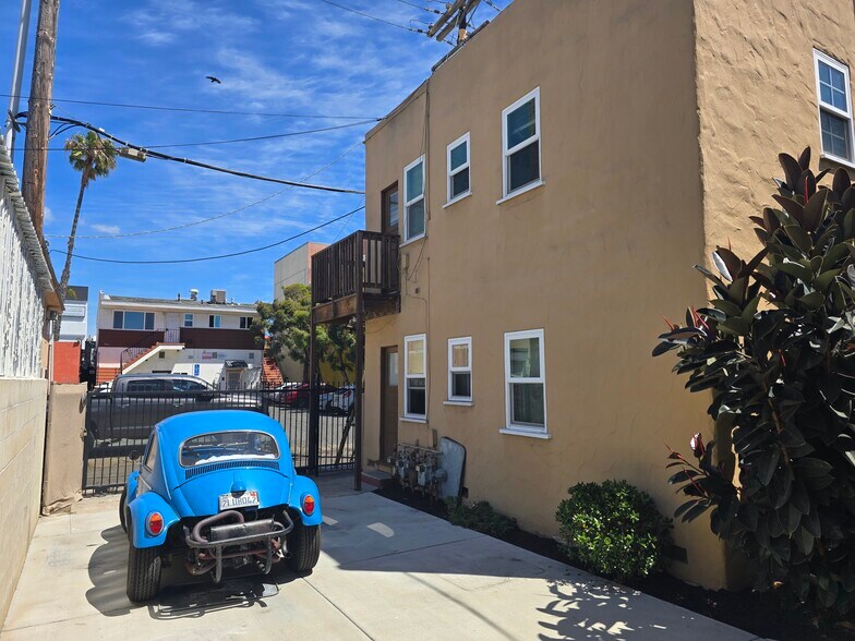 More Photos Of 3947-59 Third ave, San Diego Apartments For Sale