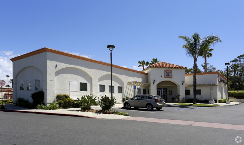 More Photos Of 315-487 Magnolia Ave, Corona Unknown For Lease
