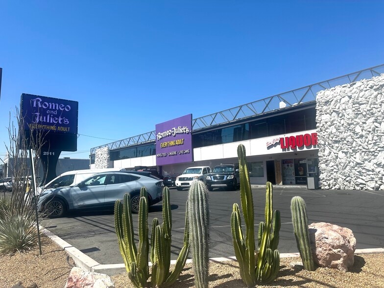 Primary Photo Of 2911 Sammy Davis Jr Dr, Las Vegas General Retail For Lease
