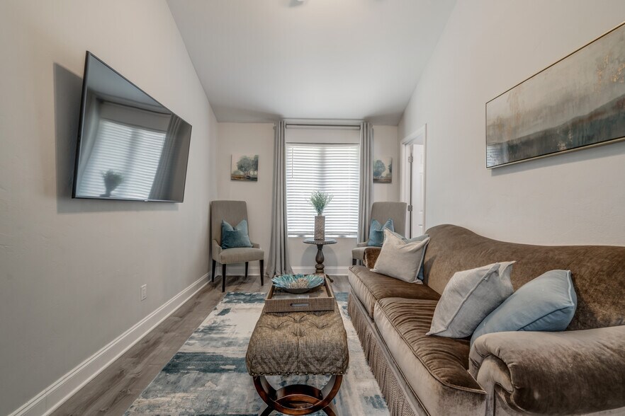 More Photos Of 12204 E County Road 76, Coyle Specialty For Sale