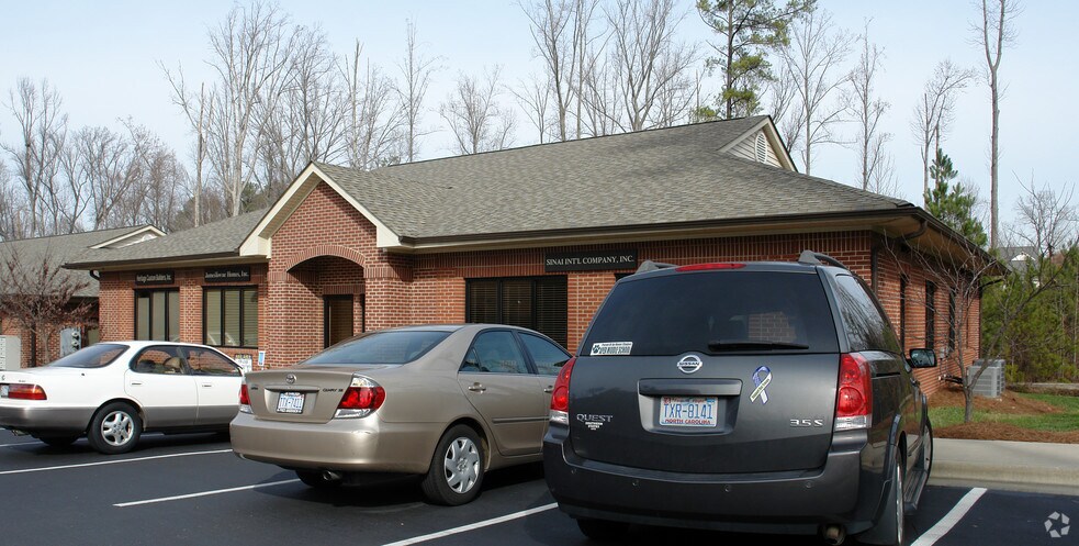 More Photos Of 1101 Pemberton Hill Rd, Apex Office For Sale