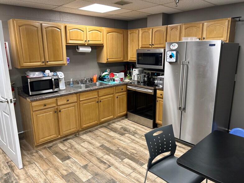 More Photos Of 980 Morgantown Road, Bowling Green Land For Sale