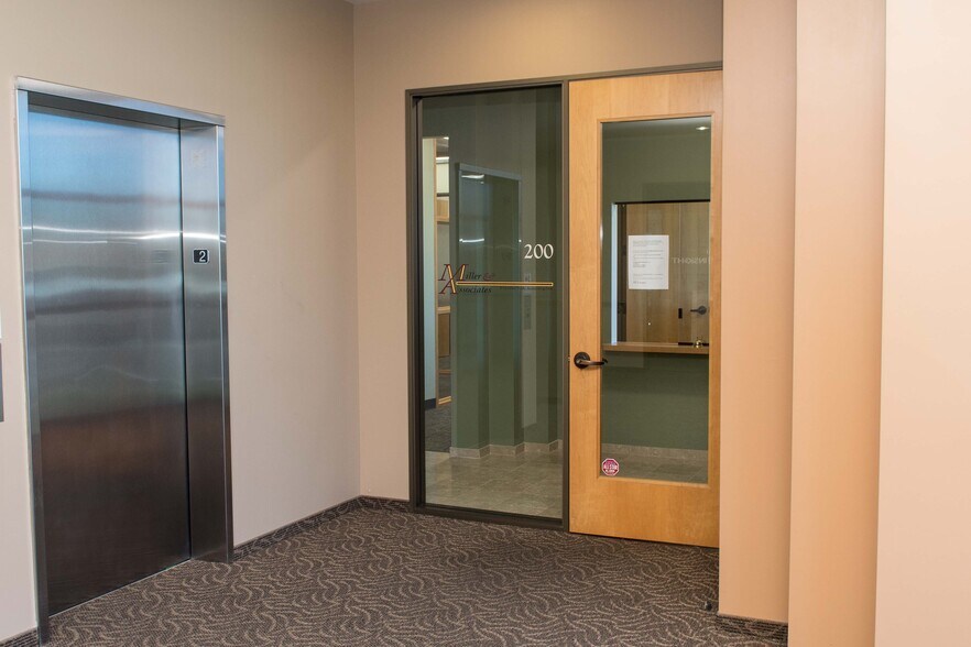 More Photos Of 3775 Brickway Blvd, Santa Rosa Medical For Sale