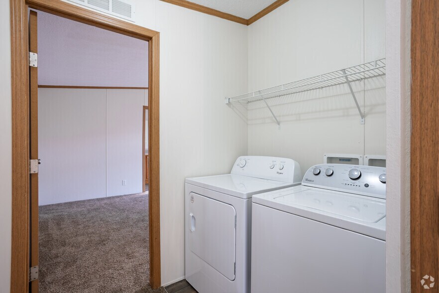 More Photos Of 2600 University Ave, Williston Manufactured Housing Mobile Home Park For Sale