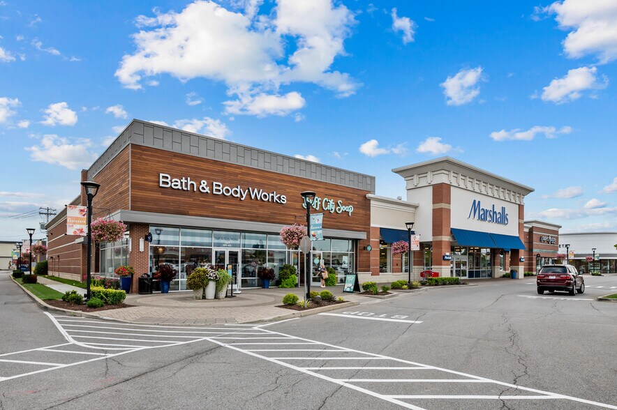 More Photos Of 1565-1641 Niagara Falls Blvd, Amherst Unknown For Lease