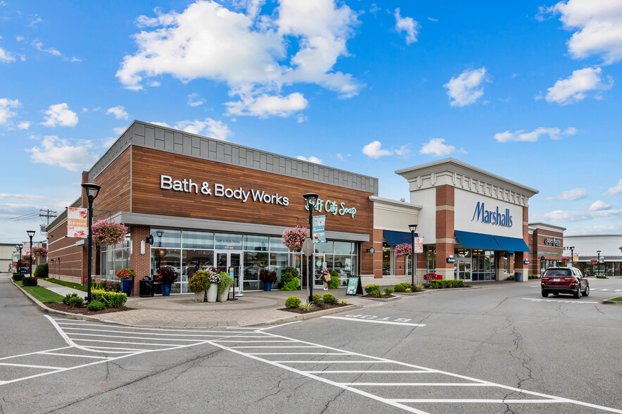 More Photos Of 1579-1585 Niagara Falls Blvd, Amherst General Retail For Lease