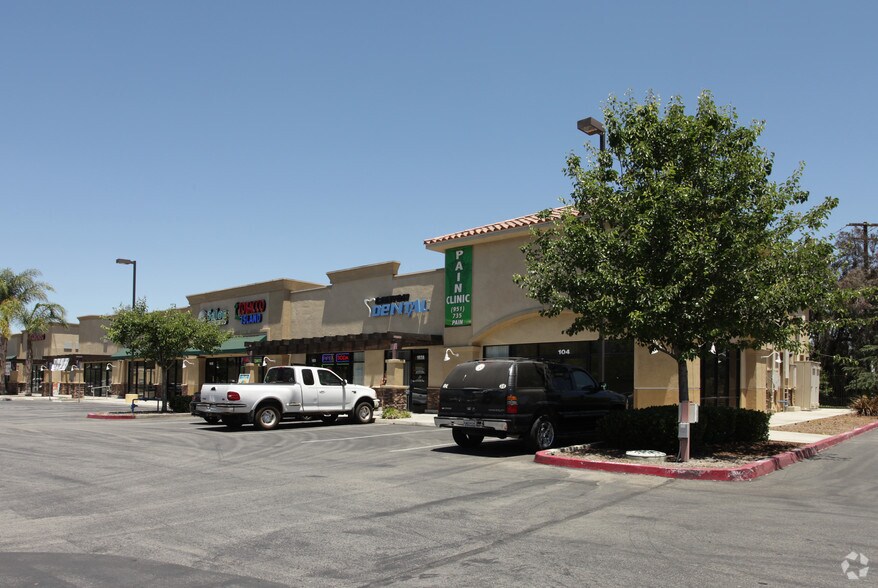 Primary Photo Of 1561 E Ontario Ave, Corona Freestanding For Lease
