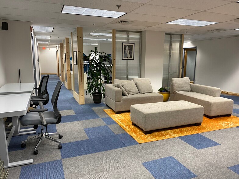 More Photos Of 1050 Queen St, Honolulu Coworking Space