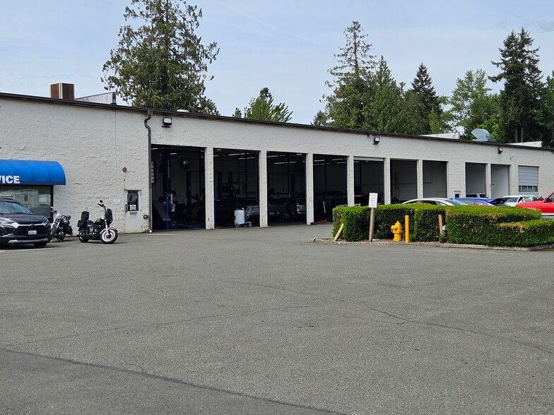 More Photos Of 6616 35th Ave NE, Marysville Auto Dealership For Lease