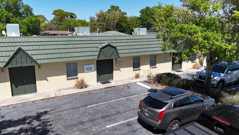 More Photos Of 6501-6539 Central Ave, Saint Petersburg General Retail For Lease