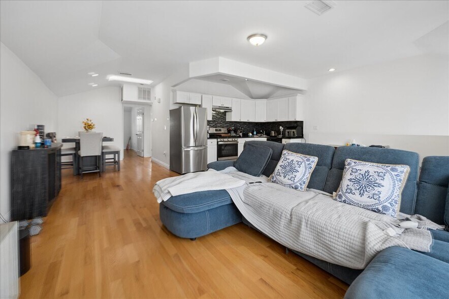More Photos Of , Bronx Multifamily For Sale