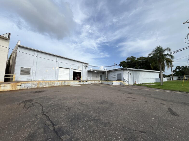 Primary Photo Of 4773 58th Ave N, Saint Petersburg Warehouse For Sale