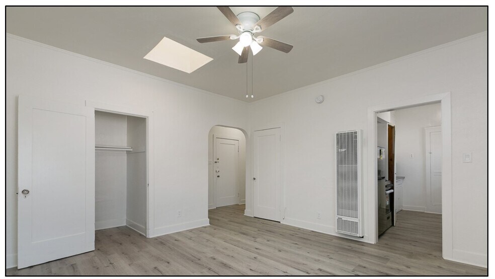 More Photos Of 2401 W Main St, Alhambra Storefront Retail Residential For Lease