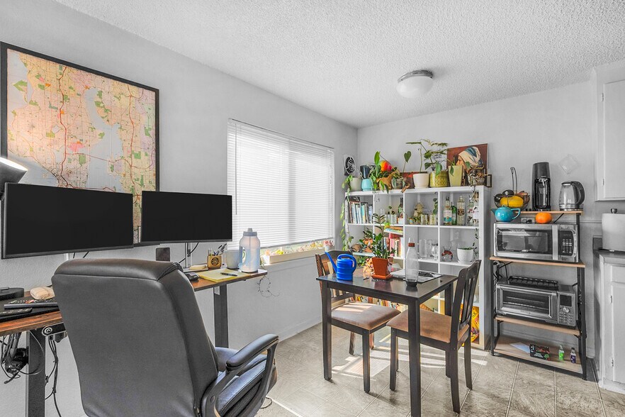 More Photos Of 2424 E Denny Way, Seattle Apartments For Sale