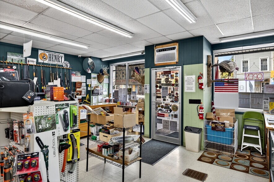 More Photos Of 23 W Main St, Canton Flex For Sale