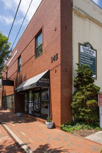 More Photos Of 113 Church St, Marietta Unknown For Sale