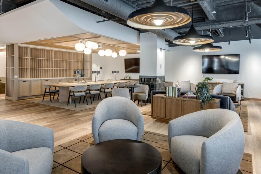 More Photos Of 701 Pike St, Seattle Office For Lease
