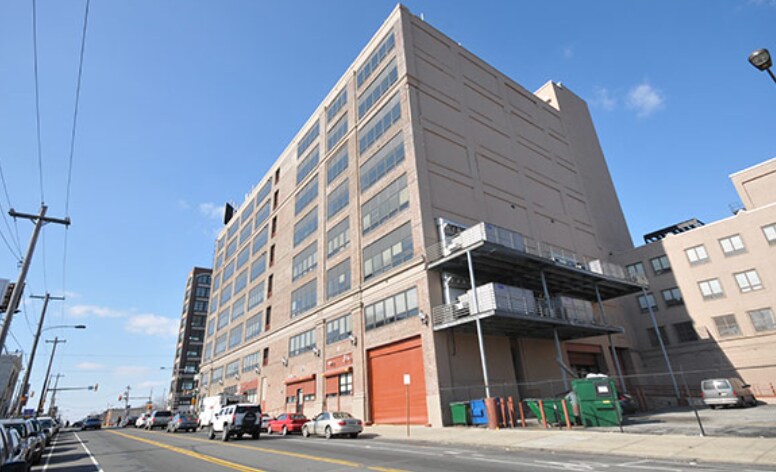 More Photos Of 2701 N Broad St, Philadelphia Office For Lease