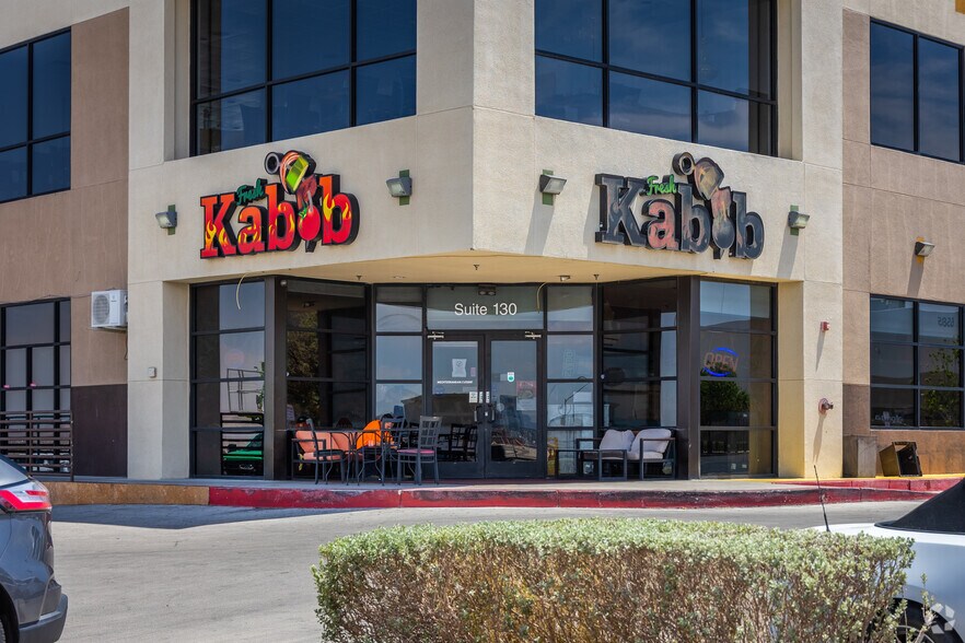 More Photos Of 1405 E Sunset Rd, Las Vegas Restaurant For Lease