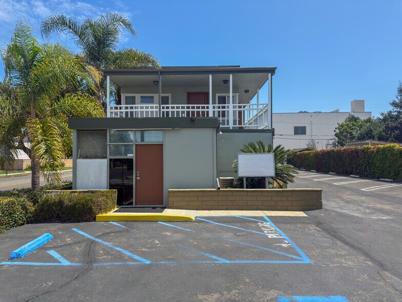 More Photos Of 1770 Orange Ave, Costa Mesa Medical For Sale