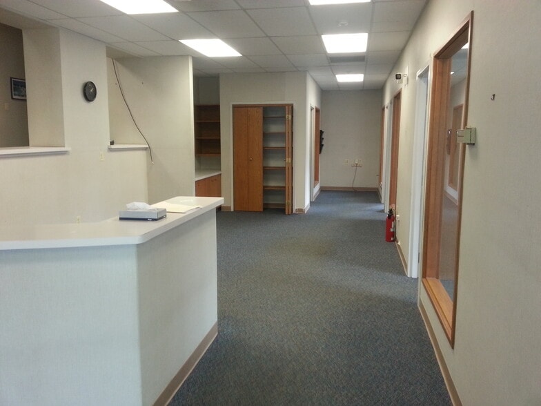 More Photos Of 360 New Haven Ave, Milford Light Distribution For Lease