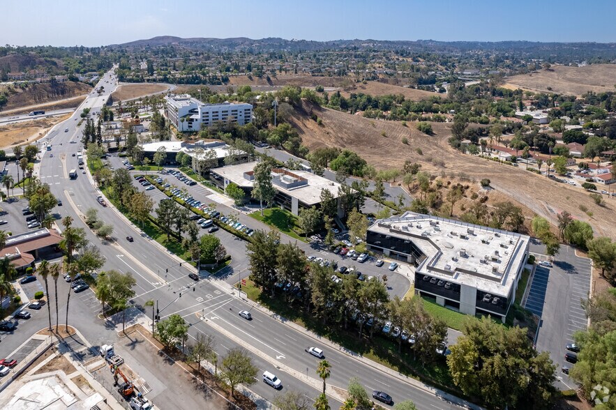 More Photos Of 3179 Temple Ave, Pomona Office For Sale