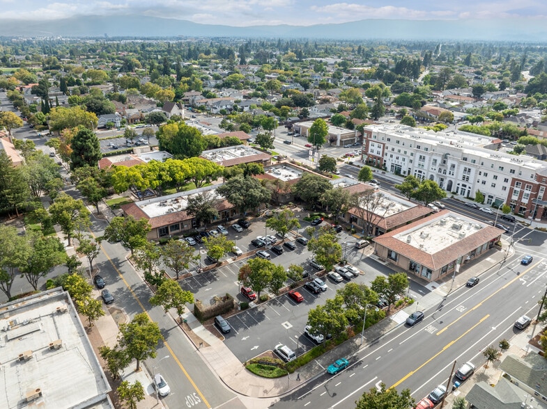 More Photos Of 951 Monroe St, Santa Clara Freestanding For Sale