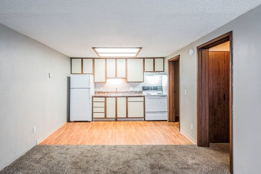 More Photos Of 1529 NE 39th Ave, Ocala Apartments For Sale