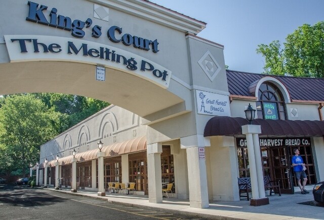 More Photos Of 900-908 S Kings Dr, Charlotte Unknown For Lease
