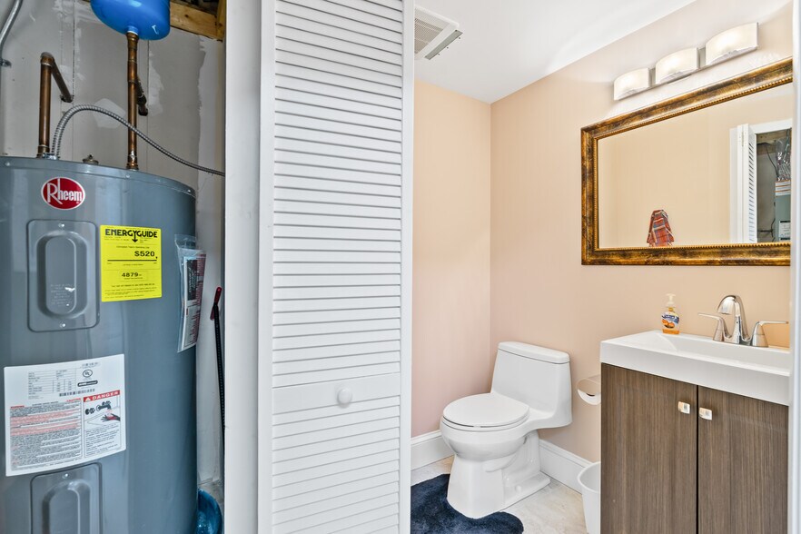 More Photos Of 974 S Nova Rd, Ormond Beach Industrial For Sale