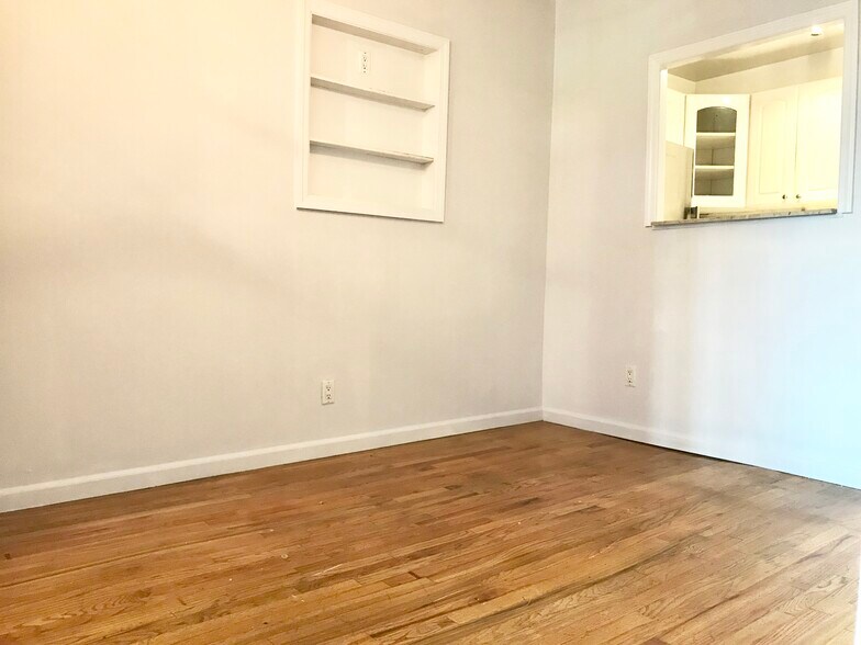 More Photos Of 33 Withers St, Brooklyn Apartments For Sale