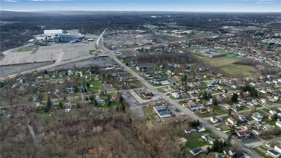 More Photos Of 3719 Abbott Rd, Orchard Park Restaurant For Sale