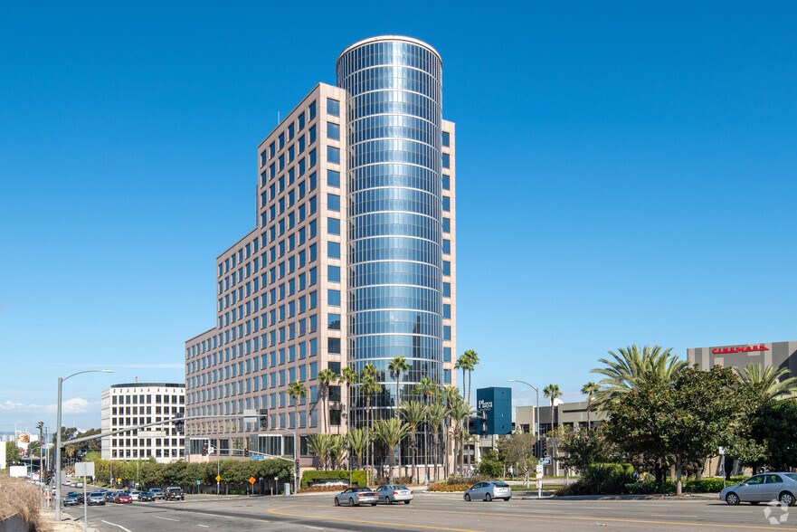 Primary Photo Of 6701 Center Dr W, Los Angeles Office For Lease