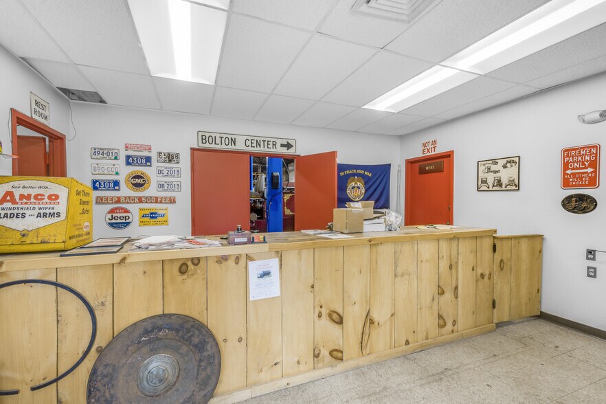 More Photos Of 330 Main St, Manchester Loft Creative Space For Sale