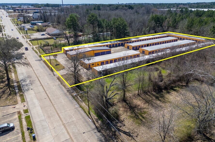 More Photos Of 4812 Monkhouse Dr, Shreveport Self Storage For Sale