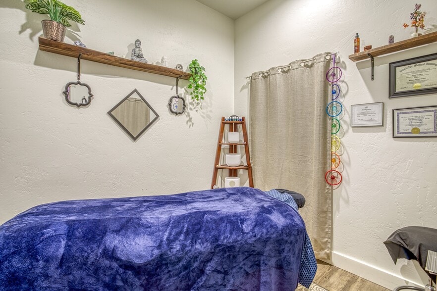 More Photos Of 452 Pagosa St, Pagosa Springs General Retail For Sale