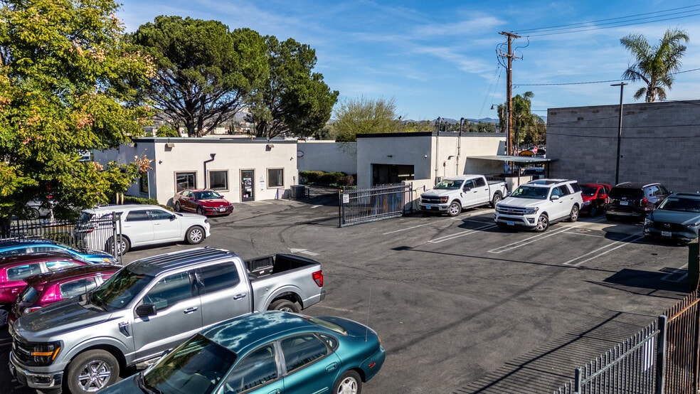 More Photos Of 764 Los Angeles Ave, Simi Valley Freestanding For Sale