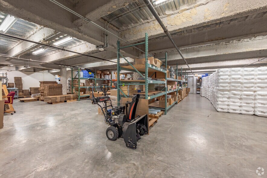 More Photos Of 2 Morse Rd, Oxford Warehouse For Sale