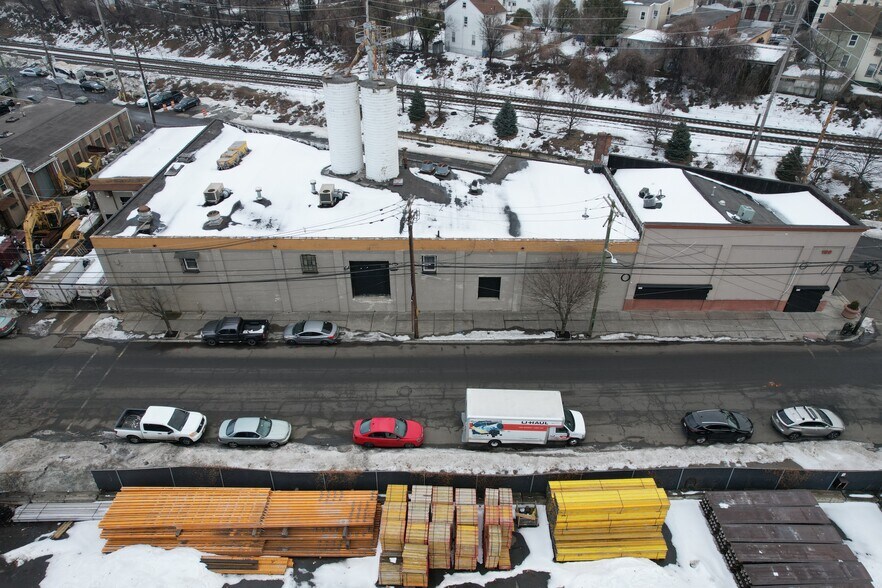 More Photos Of 187-203 E 7th St, Paterson Warehouse For Sale