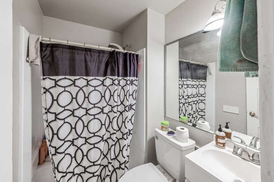 More Photos Of 3445 W Mansfield Ave, Denver Apartments For Sale