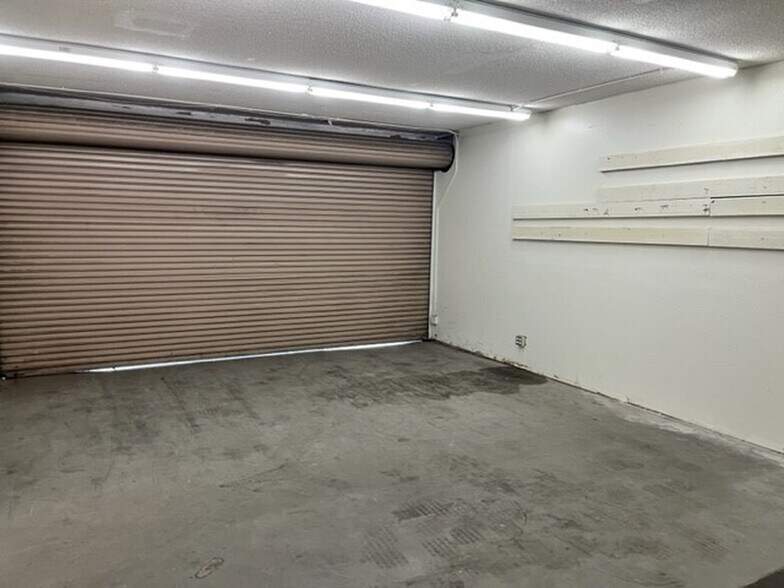 More Photos Of 9855 Prospect Ave, Santee Office For Lease