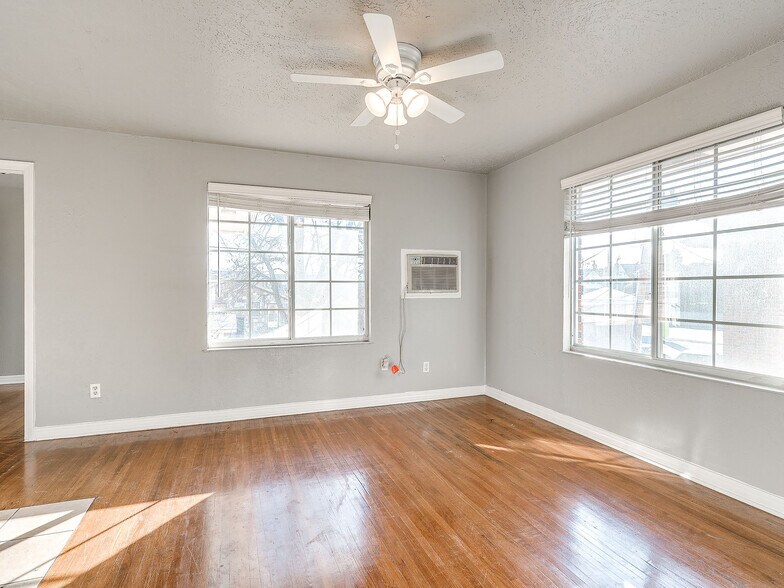 More Photos Of 2037 NW 26th St, Oklahoma City Apartments For Sale