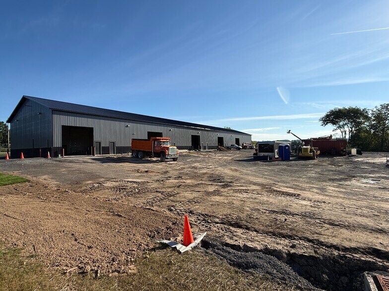 More Photos Of 1134 NY State Route 5, Elbridge Light Distribution For Lease