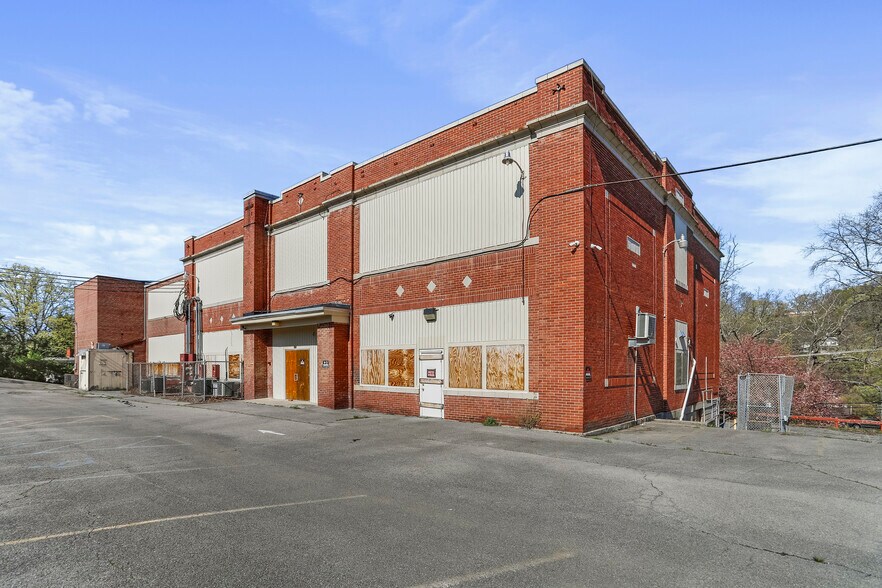 More Photos Of 187 S Green St, Berkeley Springs Land For Sale