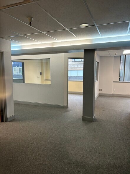 More Photos Of 1771-1775 Broadway, Oakland Office For Lease