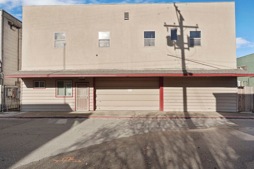 More Photos Of 14144 Market St, Walnut Grove Storefront For Sale