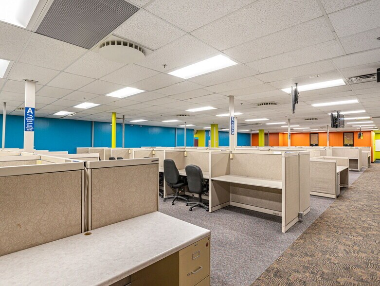 More Photos Of 1228 E Orman Ave, Pueblo Office For Sale