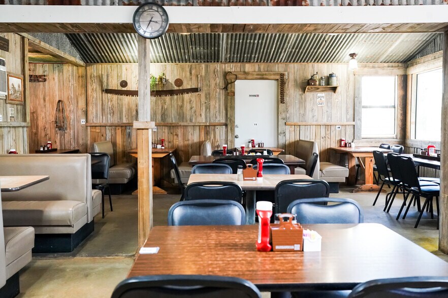 More Photos Of 108 S Main St, Yantis Restaurant For Sale